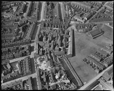 The Stanley and Crown  Potteries, Burslem, Staffordshire, c1930s. Creator: Arthur William Hobart.