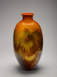 Vase, 1898. Creators: Rookwood Pottery, Matthew Andrew Daly.