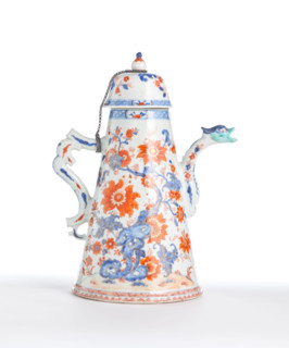 Coffee pot with lid and chain, 1740. Creator: Unknown.