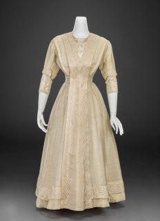 Dress, 1910-1915. Creator: Unknown.