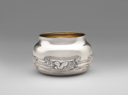 Waste bowl, 1881. Creators: Dominick and Haff, Giles Brothers and Company.
