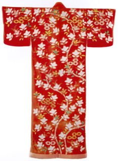 Young Woman's Long Overgarment, Kimono (Uchikake), 1800-1850. Creator: Unknown.