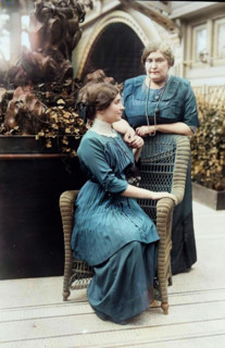 Helen Keller & Mrs. Macy, 1913. Shows Helen Keller (1880-1968) with her teacher Anne Sullivan Macy