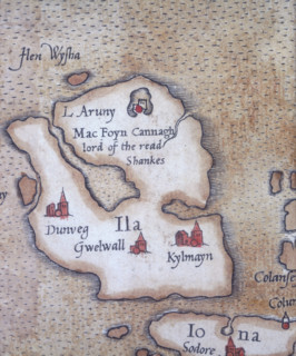 The island of Islay, 1564. 'L Aruny, Mac Foyn Cannagh, lord of the read Shankes, Dunveg, Gwelwall,