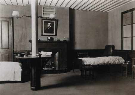 Wellcome Historical Medical Museum,... reconstruction of the Lister ward..., c1910s. Creator: Unknown.