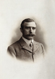 Henry Solomon Wellcome. Creator: Lafayette.