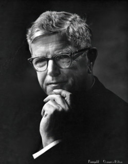 Sir Frank Macfarlane Burnet. Creator: Faingold, Denver.