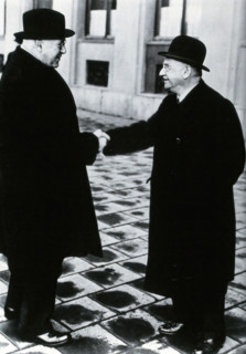 Sir Henry Hallett Dale and Otto Loewi. Creator: Unknown.