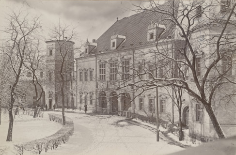 Palace of the Krakow Bishops - eastern façade, Kielce, between 1920-1930. Creator: Unknown.