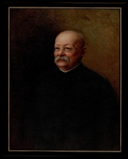 Portrait of the writer Pyotr Dmitryevich Boborykin (1836-1921), 1910. Creator: Parkhomenko, Ivan Kirillovich (1870-1940).