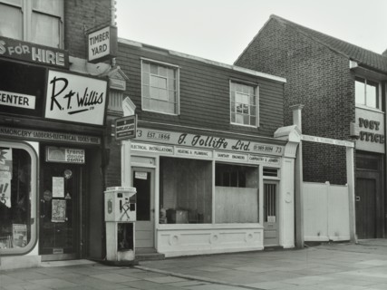 73 High Street, Wanstead, Redbridge, London: front elevation, 1976. Creator: Unknown.