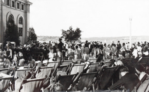 Concert at Balmoral, Mosman, c1930. Creator: Unknown.