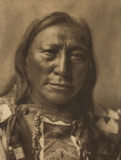 Hollow Horn Bear, 1907. Creator: Edward Sheriff Curtis.