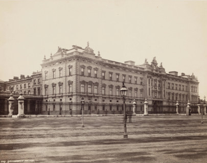 Buckingham Palace, between 1870 and 1880. Creator: Francis Bedford.