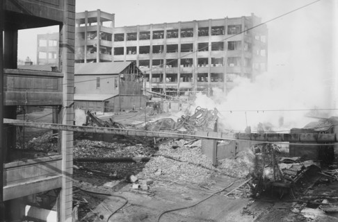 Edison works, West Orange, New Jersey, 10 December 1914.  Creator: Bain News Service.