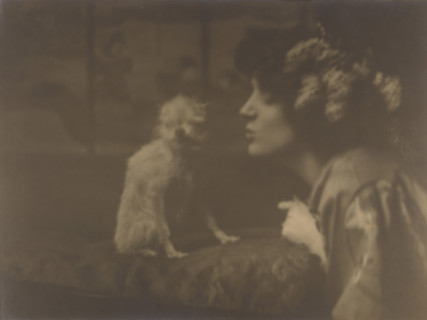 Mrs Patrick Campbell, 1902. Creator: Arnold Genthe.