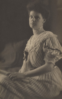 Portrait of a woman, 1900. Creator: Joseph Turner Keiley.