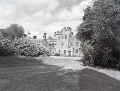 Scotney Castle, Lamberhurst, Kent, c1955. Creator: Arthur Charles Kirby Ware.