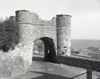 The Strand Gate, Winchelsea, Sussex, c1955. Creator: Arthur Charles Kirby Ware.