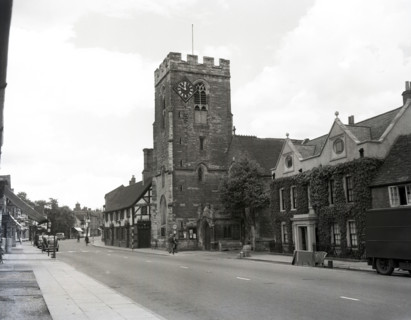 Henley-in-Arden, Warwickshire, c1955. Creator: Arthur Charles Kirby Ware.