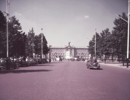 Buckingham Palace, London, c1955. Creator: Arthur Charles Kirby Ware.