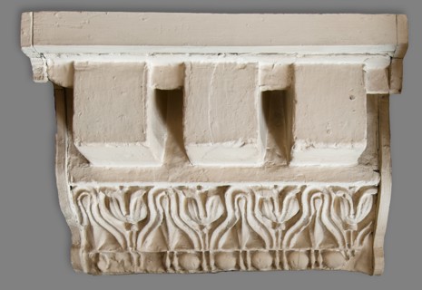 Cast of a cornice with dentils and cyma reversa with tulip-and-dart..., 19th cent. Creator: Unknown.