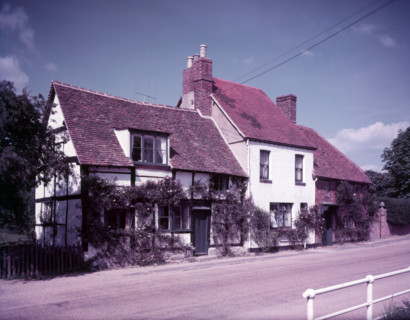 Old houses at Sutton Courtenay, Berkshire, c1955. Creator: Arthur Charles Kirby Ware.