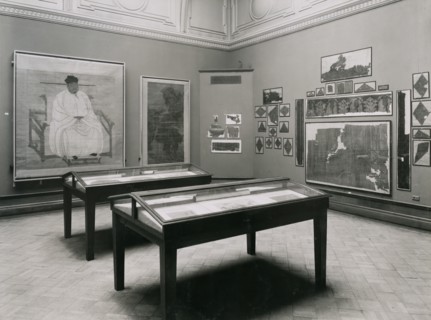 Gallery views of the 'International Exhibition of Chinese Art' held at the Royal Academy, 1935. Creator: Unknown.
