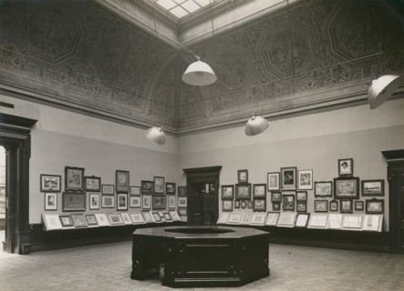 Installation photography of the 'Exhibition of French Art 1200-1900' at the Royal Academy..., 1932. Creator: Unknown.