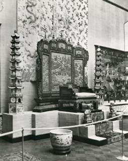 Gallery views of the International Exhibition of Chinese Art  held at the Royal Academy...1935. Creator: Unknown.
