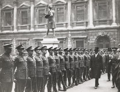 HR the Duke of Gloucester inspecting the Artists' Rifles Guard of Honour...April 29th 1933. Creator: Unknown.