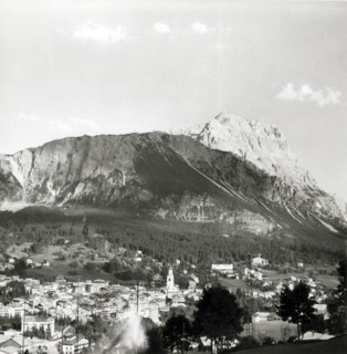 Peaks of the Gruppo del Sorapiss above Cortina, Dolomites, Italy, c1955. Creator: Arthur Charles Kirby Ware.