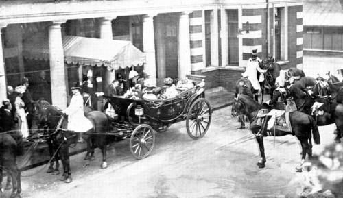The opening of the new Manchester Royal Infirmary: the arrival of the King and Queen..., 1909.  Creators: Unknown, Topical Press Agency.