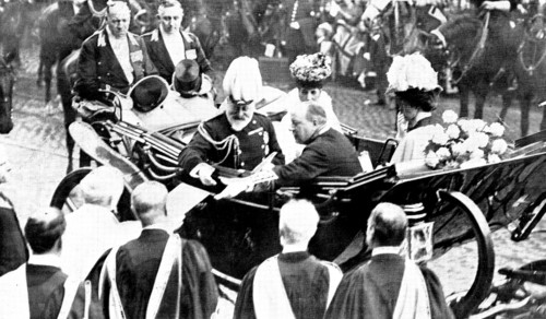 Royal recognition of Manchester University: the King receiving an address, 1909. Creator: London News Agency Photos Ltd..