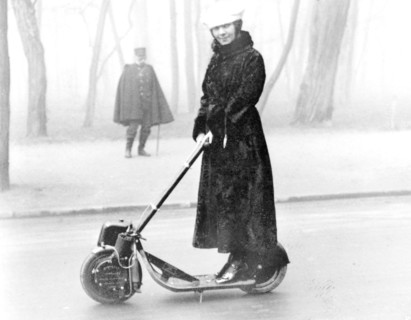 Essai de la trottinette à pétrole