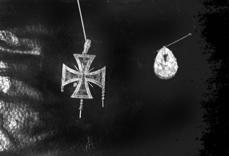 La révolution Russe, la fin tragique des Romanov. Mars 1917, c'est à Tsarskoié-Sélo que les Romanov
