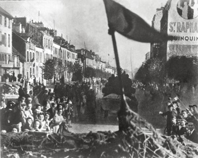 Août 1944, l'avancée de la 2e DB vers Paris. Le groupement tactique Dio atteint la porte d'Orléans,