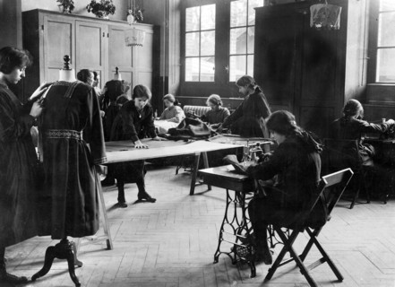 Ecole pour les pupilles de la Nation, financée par l'Uruguay en 1922
