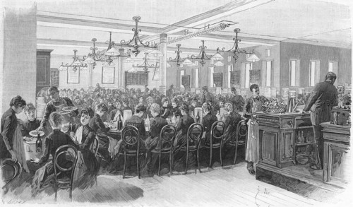 Les magasins du Bon Marché en 1889.  La salle à manger des dames, employées de l'établissement.