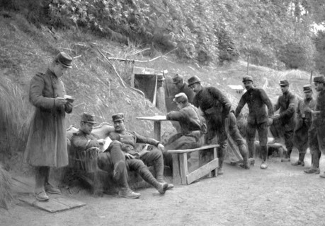 1914. Le Mess des officiers