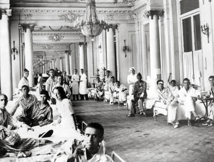 The Madrid Casino turned into an hospital, 1936