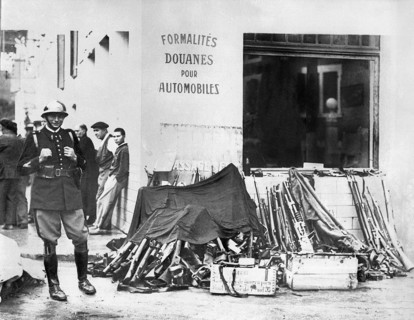 Spanish refugees near the Franco-Spanish frontier, 1936