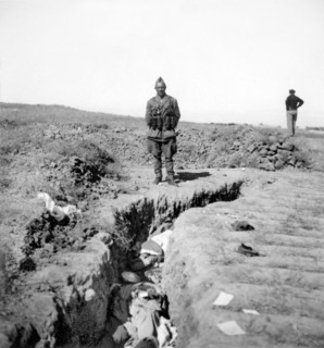 Trench in the city of Navalcarnero, 1936