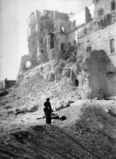 L'Alcazar de Tolède tombé aux mains des nationalistes espagnols, 1936