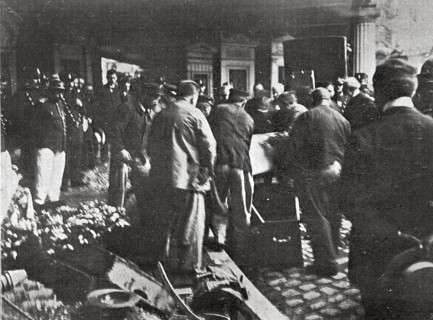 La translation des cendres de M Emile Zola au Panthéon le jeudi 4 juin 1908.
