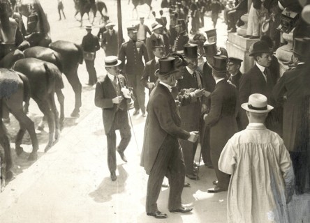 La translation des cendres de M Emile Zola au Panthéon le jeudi 4 juin 1908.