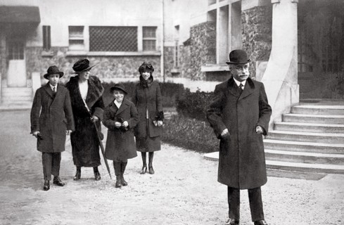 En décembre 1920, après avoir démissionné de la présidence de la république française, Paul