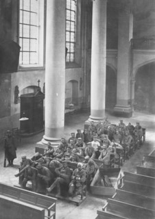 La première guerre mondiale. La chapelle du collège Buvignier à Verdun, transformé en hôpital, ou