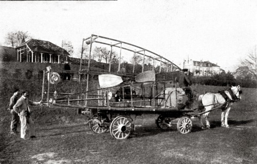 Aéronautique. Le premier ballon dirigeable démontable, le Zodiac I janvier 1909.