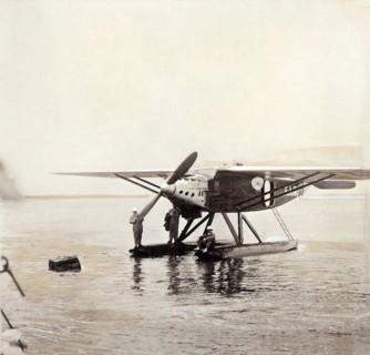 Le premier courrier par hydravion au-dessus de l'Atlantique-Sud par la Compagnie Générale